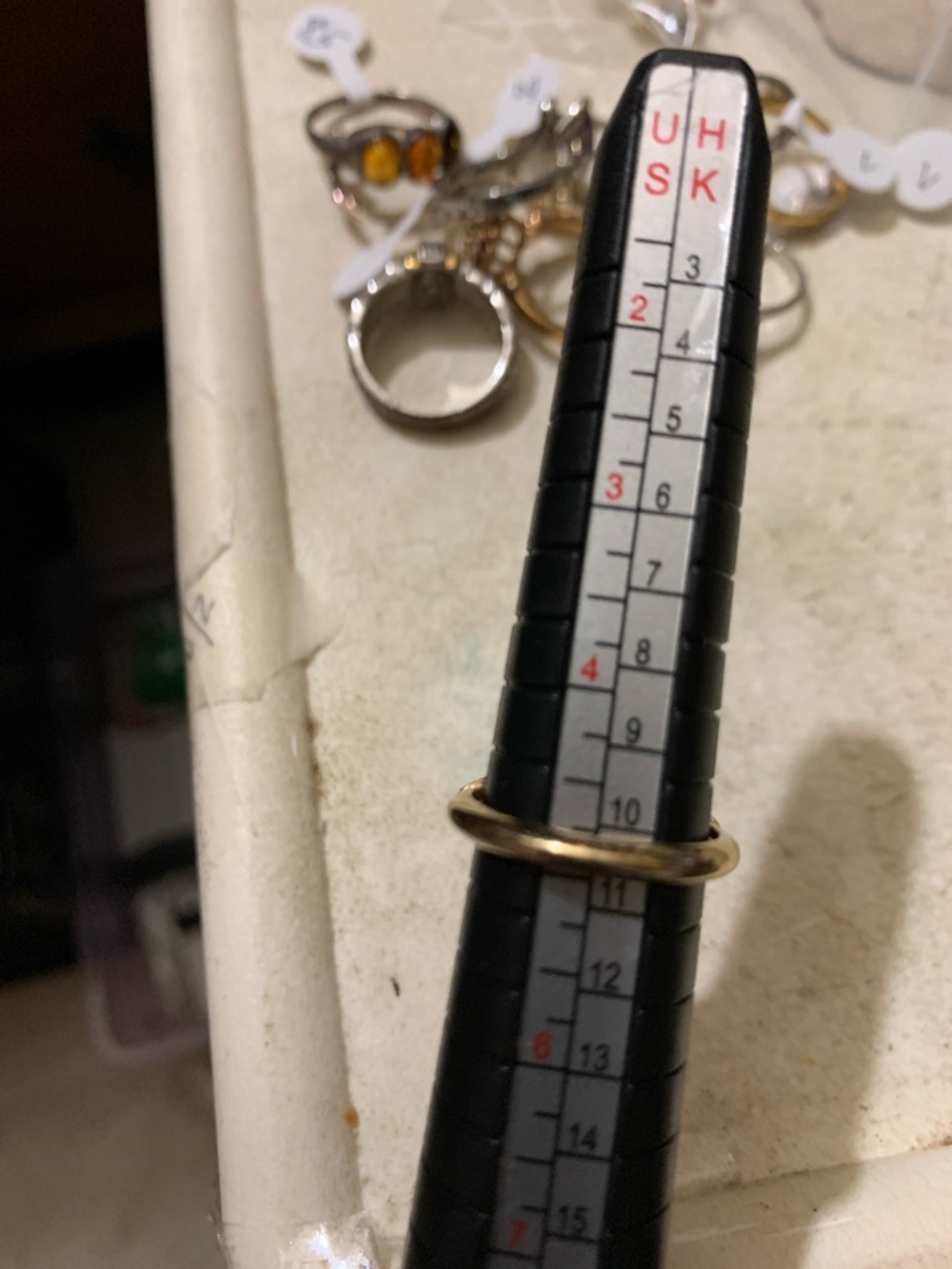 Avon Vintage Gold-Tone Lights & Shadows Reversible Flip Ring size 5 - Picture 2 of 7